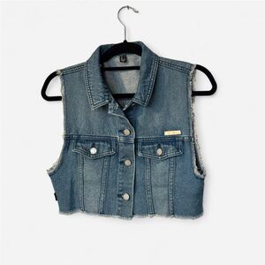 Insight Cropped Denim Sleeveless Vest